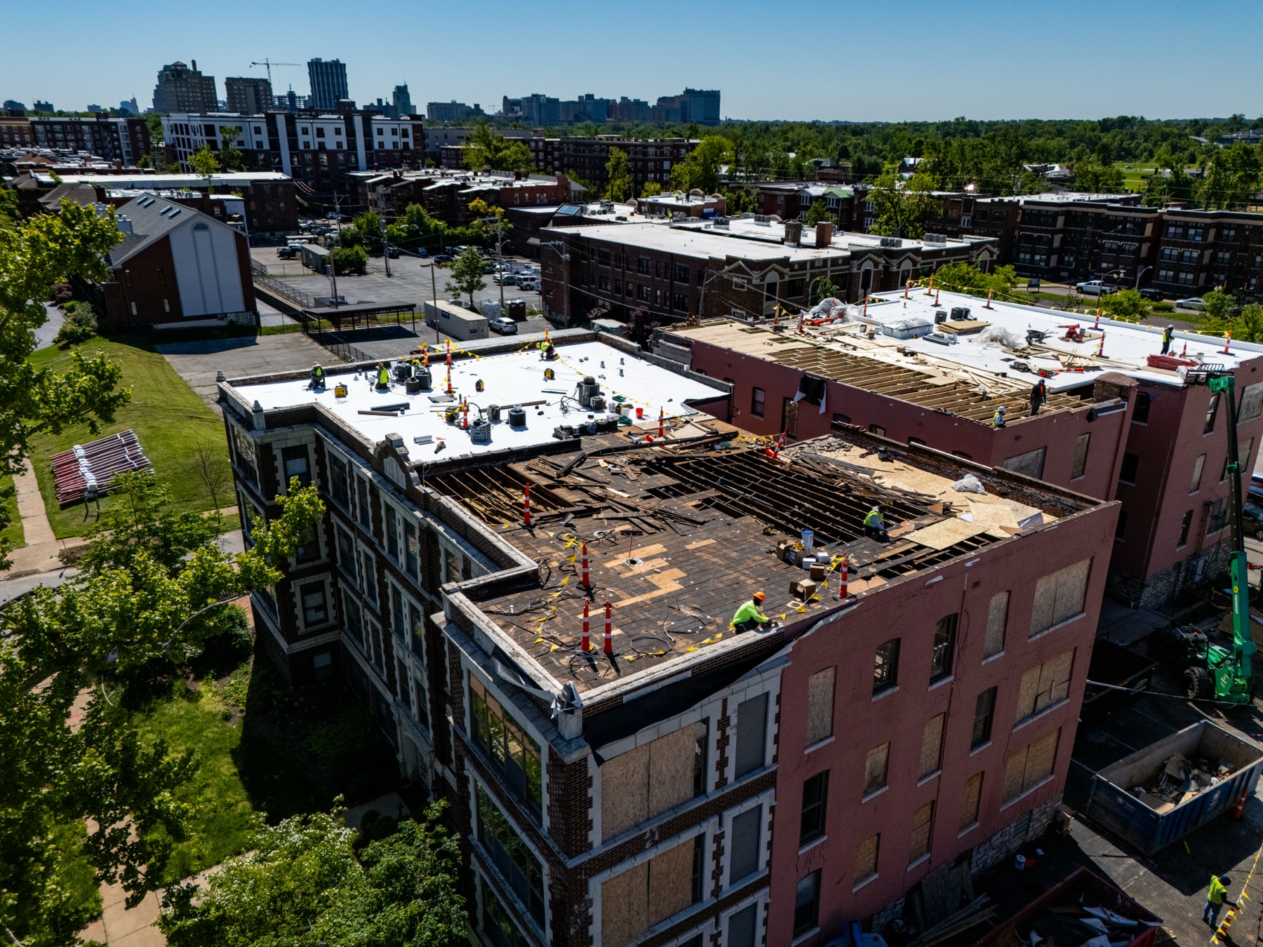 Aerial view of the Waterman Boulevard roof project and surrounding block